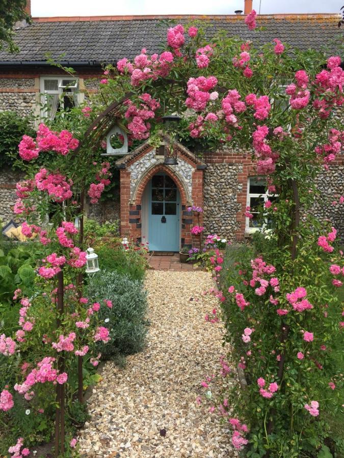 Stone Cottage Thornage エクステリア 写真